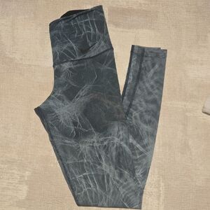 Nike Women's Gray Patterned Jeggings